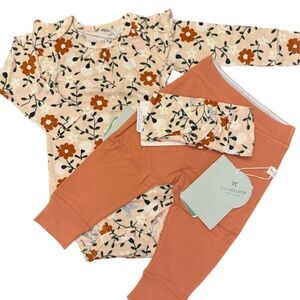 NWT Loulou Lollipop Set Ruffle Bodysuit, Pants, Headband Flower Vines Size 6-12M